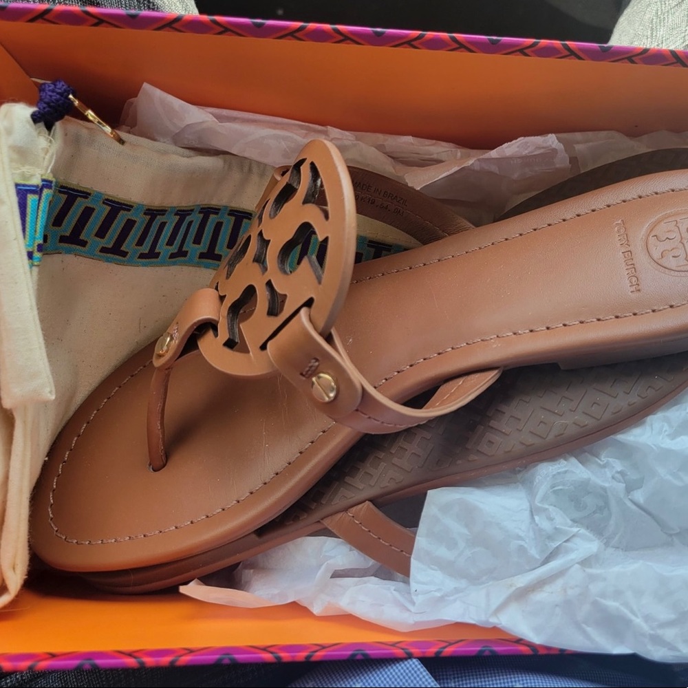 Tory Burch logo nude sandals